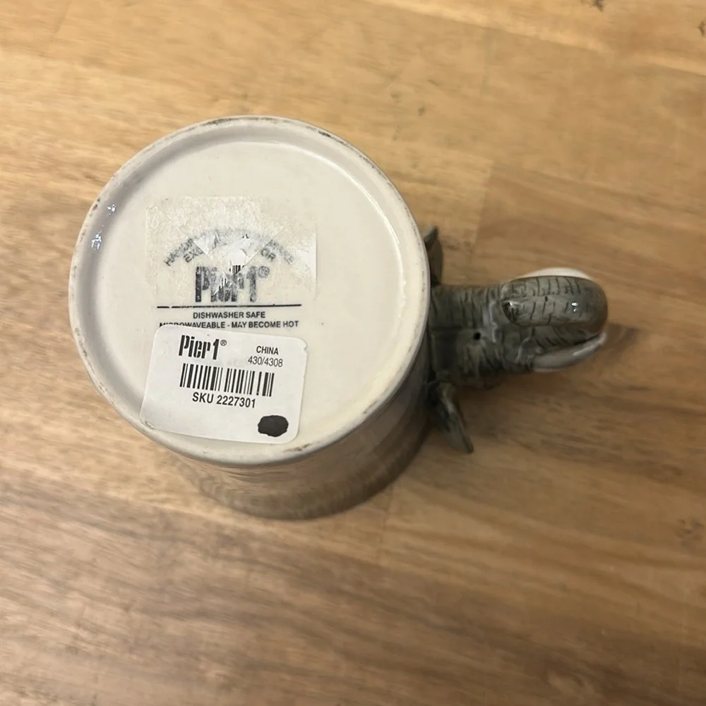 PIER 1 elephant mug